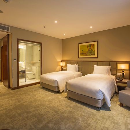 Wyndham Garden Hanoi Exterior photo