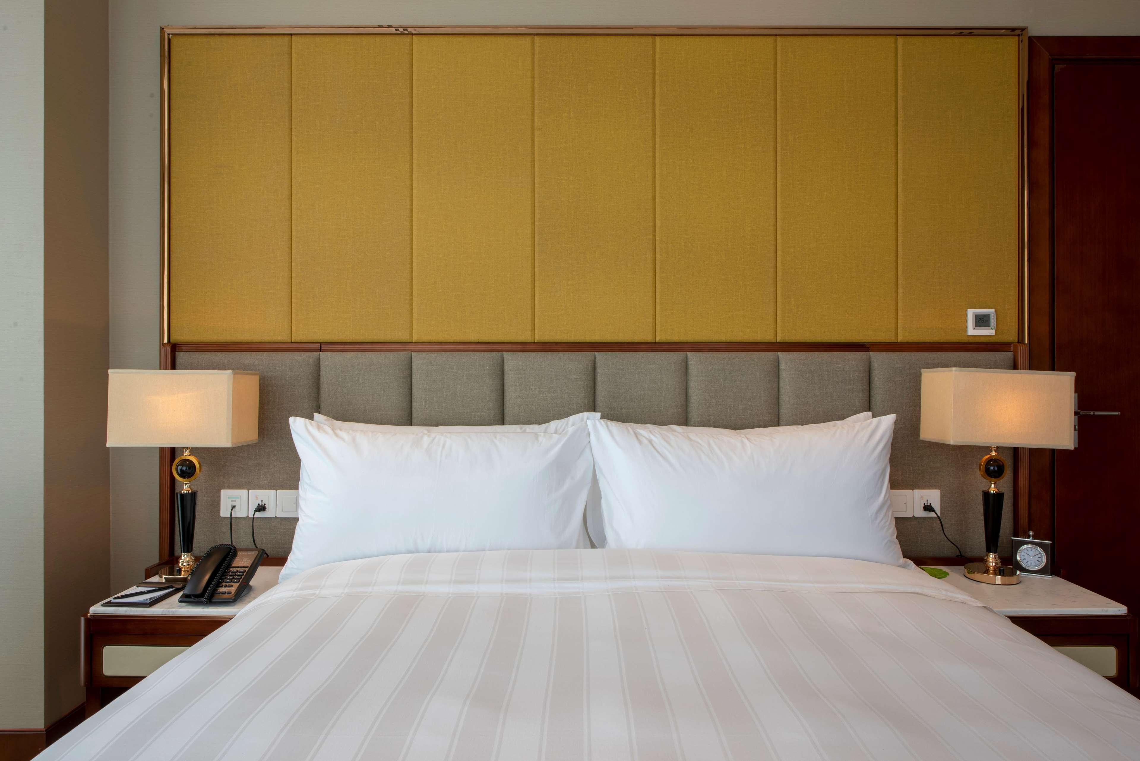 Wyndham Garden Hanoi Exterior photo