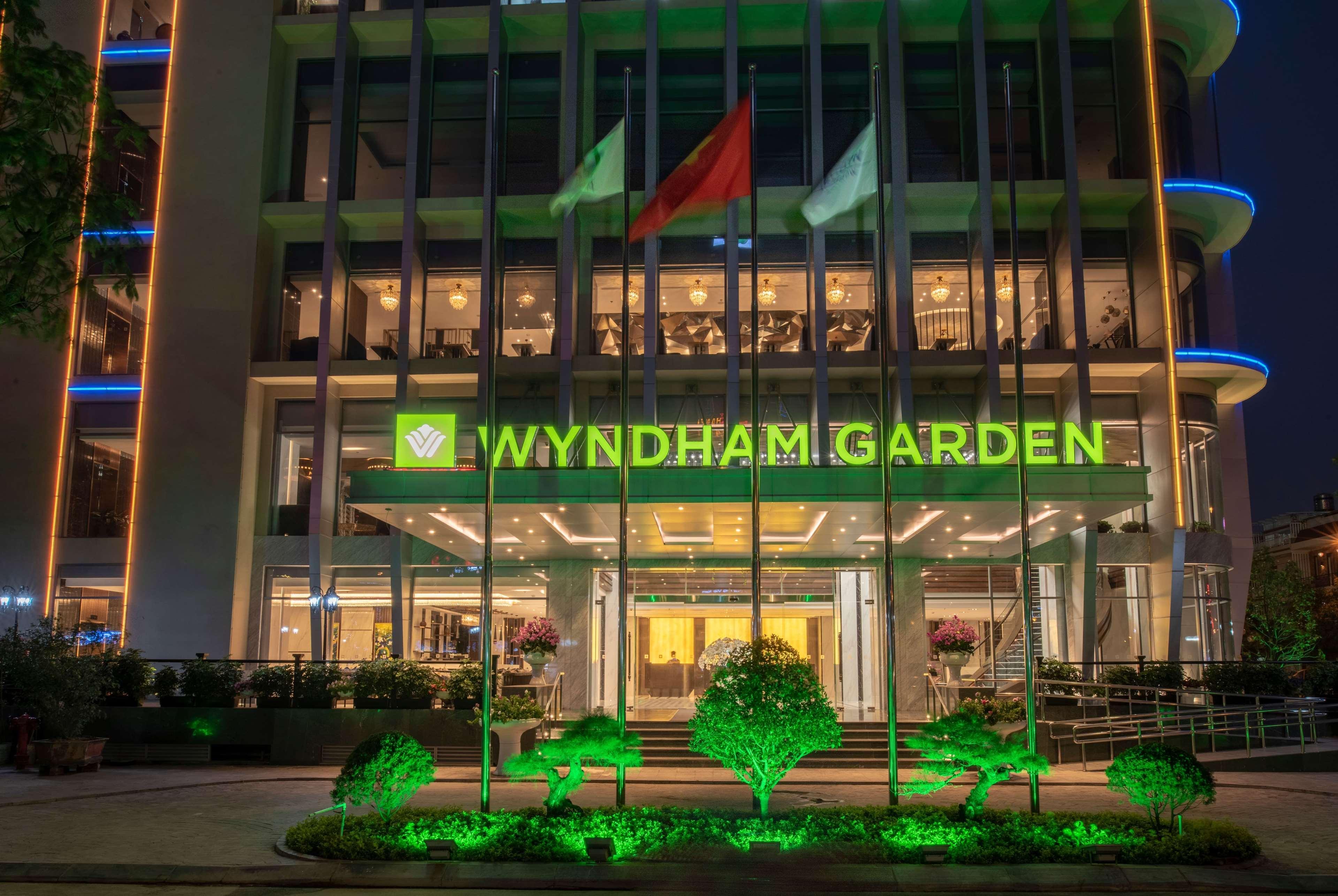 Wyndham Garden Hanoi Exterior photo