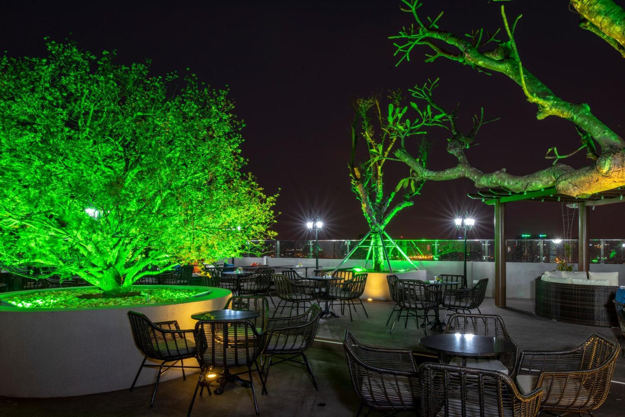 Wyndham Garden Hanoi Exterior photo