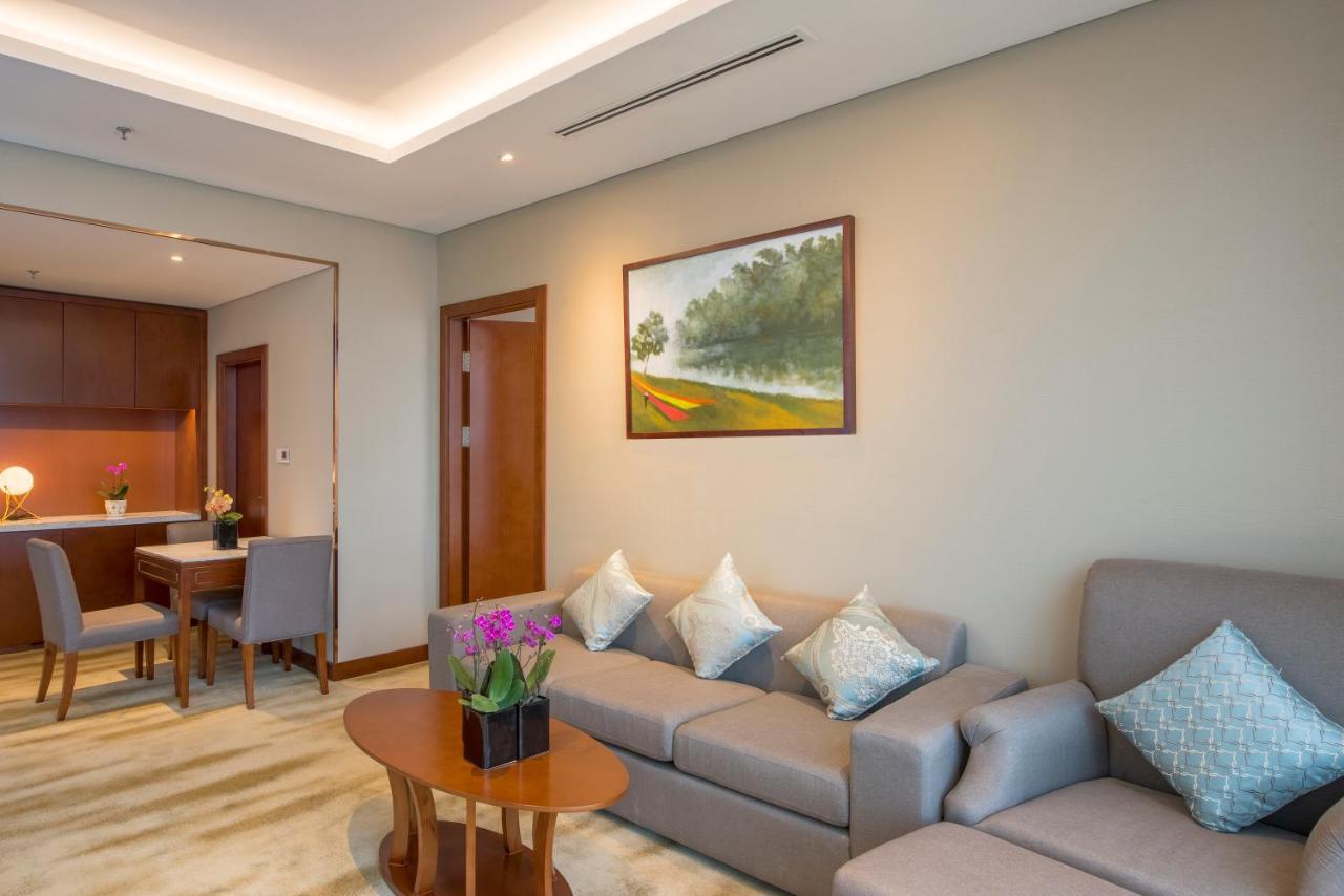 Wyndham Garden Hanoi Exterior photo