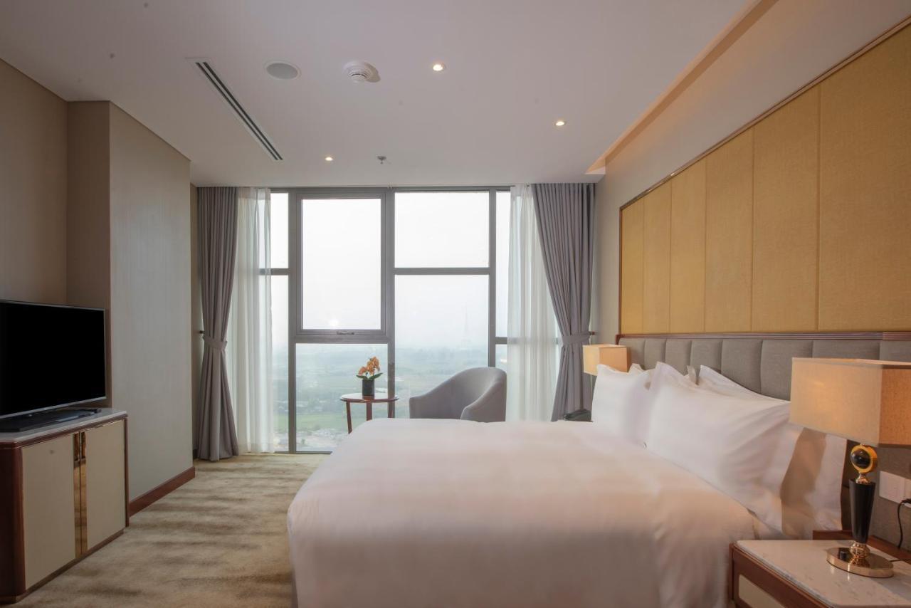 Wyndham Garden Hanoi Exterior photo